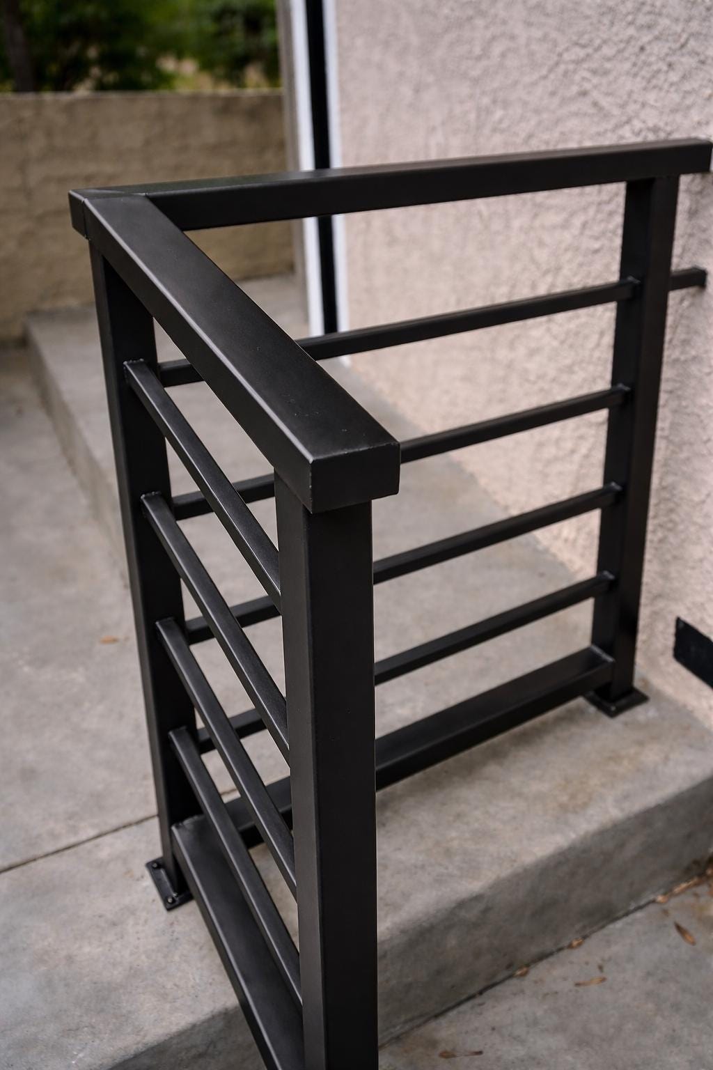 Custom Modern Metal Handrails | Powder-Coated Steel Stair & Entry Railings
